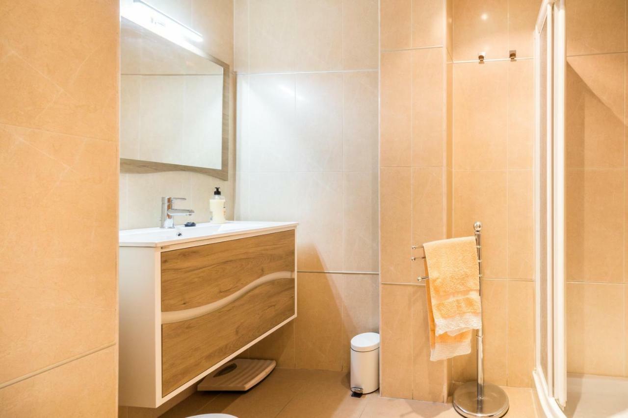 Apartamento Paseo Del Salon Гранада Екстериор снимка